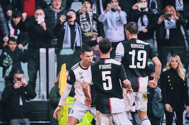  利物浦锋线发威豪取联赛三连胜佳绩